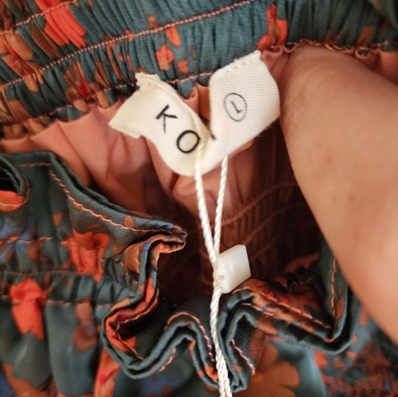 NWT Kori peasant milkmaid boho smocked blouse size large teal floral print - Picture 12 of 12